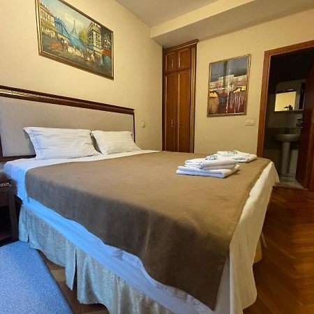 Boutique Hotel Travelling Actor - Skadarlija Белград Экстерьер фото